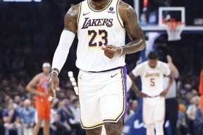 九游体育入口-詹姆斯遭遇二十连败，日本队教练面临压力！-九游体育入口